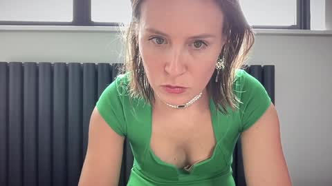 Snapshot of eatmypie69 chatting on 18, 10, 2025 Nadia Ferreira  online show from 18, 10, 2025