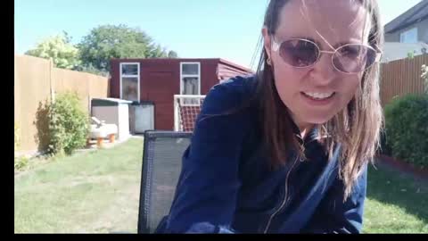 Snapshot of eatmypie69 chatting on 29, 4, 2026 Nadia Ferreira online show from 29, 4, 2026