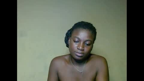 eatuupx online show from 12, 3, 2025