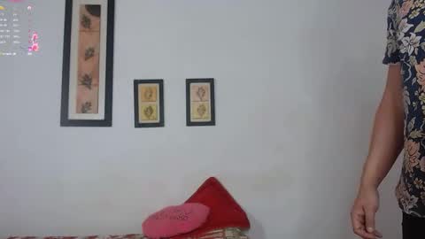 Laraand Drake online show from 28, 12, 2024