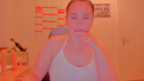 Snapshot of ebikon24 chatting on 26, 5, 2026 ebikon24 online show from 26, 5, 2026