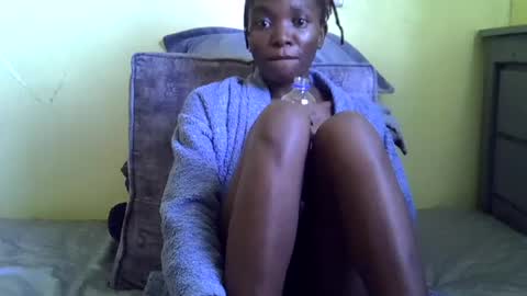 Snapshot of eboniana chatting on 24, 6, 2026 eboniana online show from 24, 6, 2026