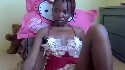 Snapshot of eboniana chatting on 10, 7, 2026 eboniana online show from 10, 7, 2026