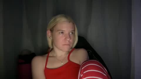 Snapshot of ebony8ivory chatting on 6, 10, 2025 americnbarbie online show from 6, 10, 2025