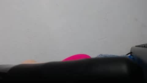 Snapshot of ebony_cristal1 chatting on 21, 4, 2026 Cristal Ebony online show from 21, 4, 2026