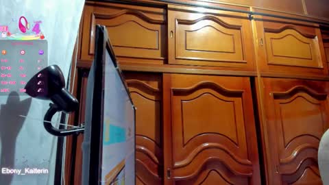 ebony_katterin online show from 6, 2, 2026