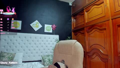 ebony_katterin online show from 1, 4, 2026