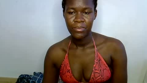 Snapshot of ebony_lynne chatting on 27, 6, 2026 ebony_lynne online show from 27, 6, 2026