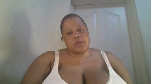 ebony_magixs online show from 26, 9, 2025