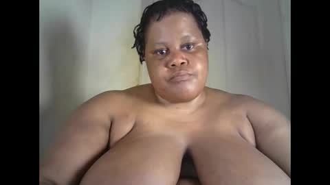 ebony_magixs online show from 12, 10, 2025