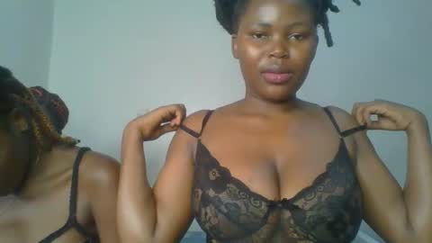 Snapshot of ebony_meeky chatting on 17, 9, 2025 ebony_meeky online show from 17, 9, 2025