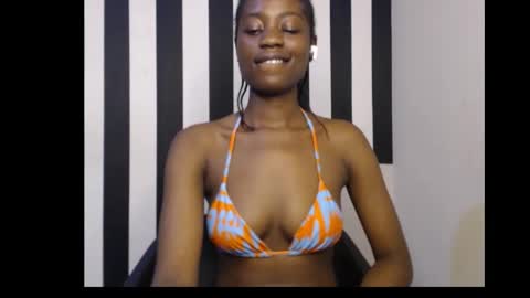 Ella online show from 13, 10, 2025