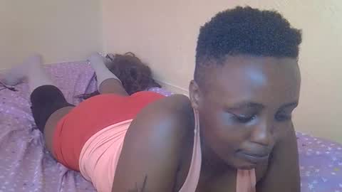 Snapshot of ebony_rubie chatting on 29, 11, 2025 ebony_rubie online show from 29, 11, 2025