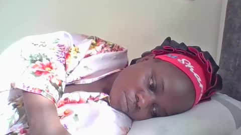 Snapshot of ebony_tasha chatting on 26, 5, 2026 tasha online show from 26, 5, 2026