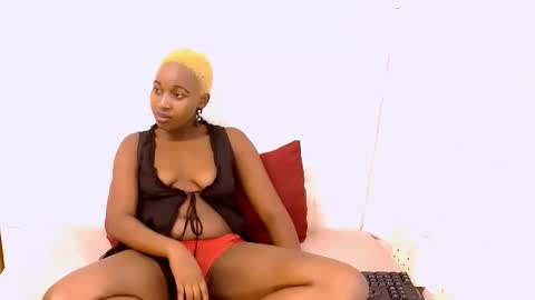 Snapshot of ebonyblisss chatting on 4, 3, 2025 Tamia online show from 4, 3, 2025