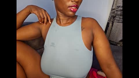 Ebony Melanie online show from 22, 11, 2025