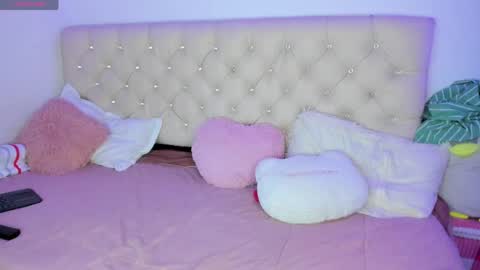 Queen Ebony online show from 3, 6, 2026