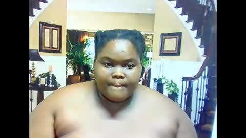 Snapshot of ebonyhotbuns4u2luv chatting on 26, 2, 2025 ebonyhotbuns4u2luv online show from 26, 2, 2025