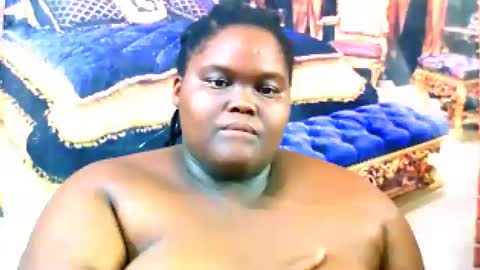 Snapshot of ebonyhotbuns4u2luv chatting on 10, 3, 2025 ebonyhotbuns4u2luv online show from 10, 3, 2025