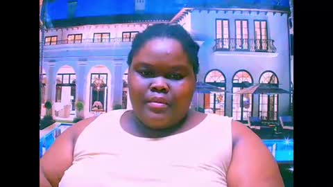 Snapshot of ebonyhotbuns4u2luv chatting on 12, 10, 2025 ebonyhotbuns4u2luv online show from 12, 10, 2025