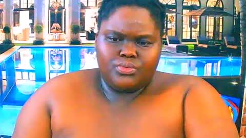 Snapshot of ebonyhotbuns4u2luv chatting on 18, 7, 2026 ebonyhotbuns4u2luv online show from 18, 7, 2026