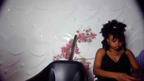 Snapshot of ebonykissxx chatting on 30, 6, 2026 ebonykissxx online show from 30, 6, 2026