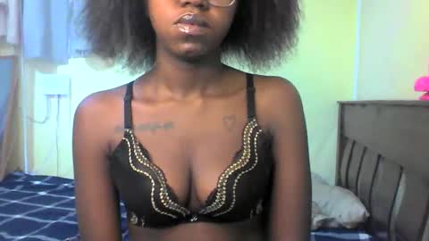 Ebonymuse2 online show from 14, 5, 2026