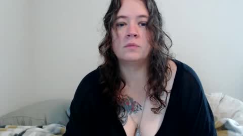 Weird Echo online show from 16, 9, 2025