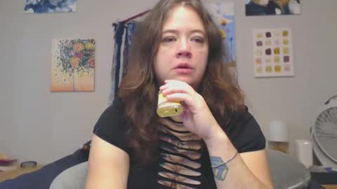 Weird Echo online show from 28, 11, 2025