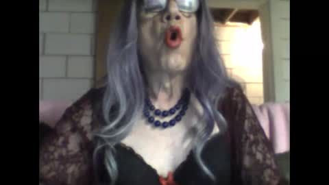 eddie595959 online show from 11, 1, 2025