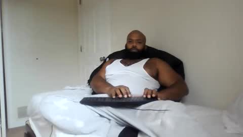 Snapshot of eddiejonez chatting on 31, 10, 2025 eddiejonez online show from 31, 10, 2025