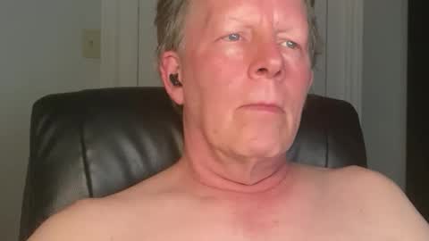 Snapshot of eddygl1968 chatting on 4, 6, 2026 Eddy online show from 4, 6, 2026