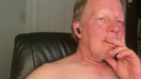 Snapshot of eddygl1968 chatting on 27, 6, 2026 Eddy online show from 27, 6, 2026