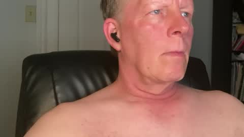Snapshot of eddygl1968 chatting on 2, 7, 2026 Eddy online show from 2, 7, 2026