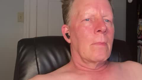 Snapshot of eddygl1968 chatting on 18, 7, 2026 Eddy online show from 18, 7, 2026