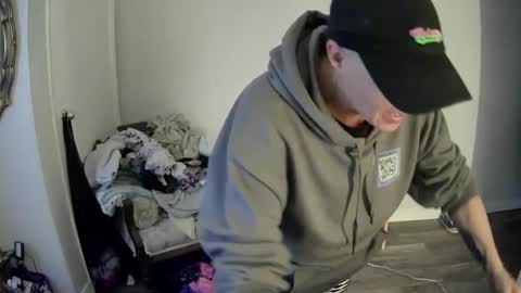 Angel online show from 6, 10, 2025