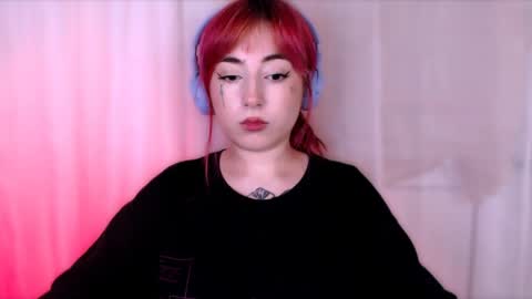Snapshot of ediefris chatting on 18, 4, 2026 fickle demon made of clumps of matter online show from 18, 4, 2026