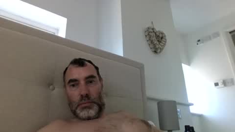 Snapshot of edinandy77 chatting on 8, 7, 2026 edinandy77 online show from 8, 7, 2026