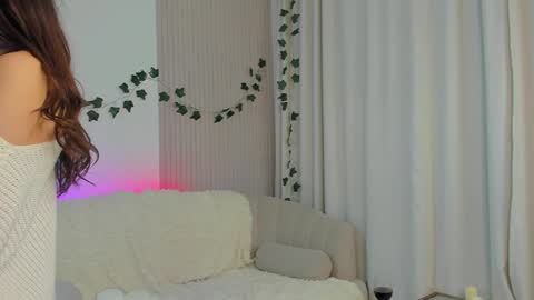 Lisa  online show from 8, 1, 2025