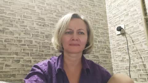 Snapshot of edithmanning chatting on 27, 12, 2024 edithmanning online show from 27, 12, 2024