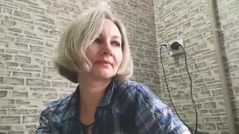 Snapshot of edithmanning chatting on 9, 1, 2025 edithmanning online show from 9, 1, 2025