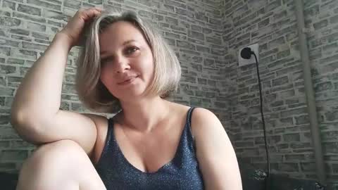 Snapshot of edithmanning chatting on 26, 2, 2025 edithmanning online show from 26, 2, 2025