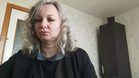 Snapshot of edithmanning chatting on 5, 5, 2026 edithmanning online show from 5, 5, 2026