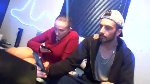 edmonton1985780 online show from 20, 4, 2026