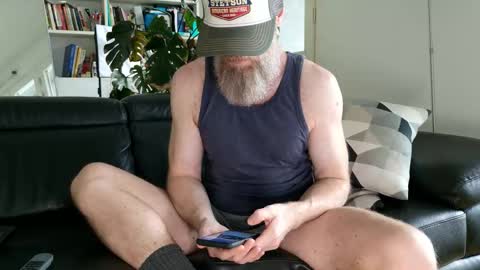 Edo Silver online show from 22, 9, 2025