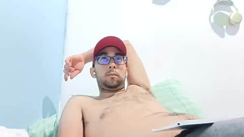 edrik_92 online show from 10, 3, 2026