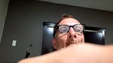 Snapshot of edward44444922454 chatting on 8, 8, 2026 edward44444922454 online show from 8, 8, 2026