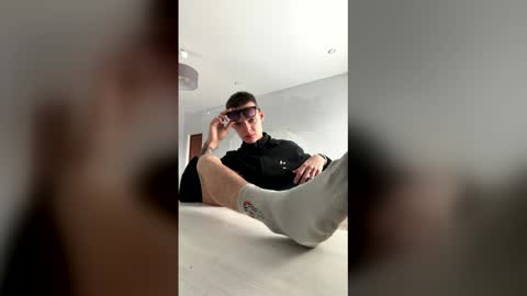 Snapshot of edward_secret chatting on 8, 2, 2026 edward_secret online show from 8, 2, 2026