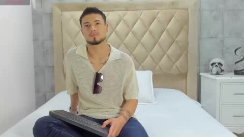 Edward Ross online show from 11, 9, 2025