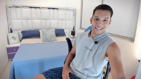 Snapshot of edwin_blaz chatting on 8, 10, 2025 edwin blaz. online show from 8, 10, 2025